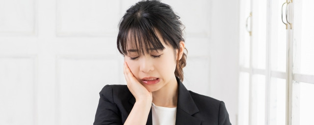 顎関節症